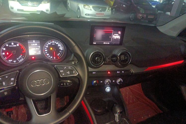 Used Audi Q2L 2018 35 TFSI Launch Exclusive Edition China VI
