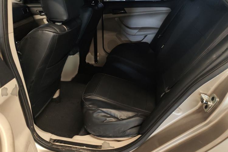 Used Roewe 360 2015 1.5L Manual Elite Edition
