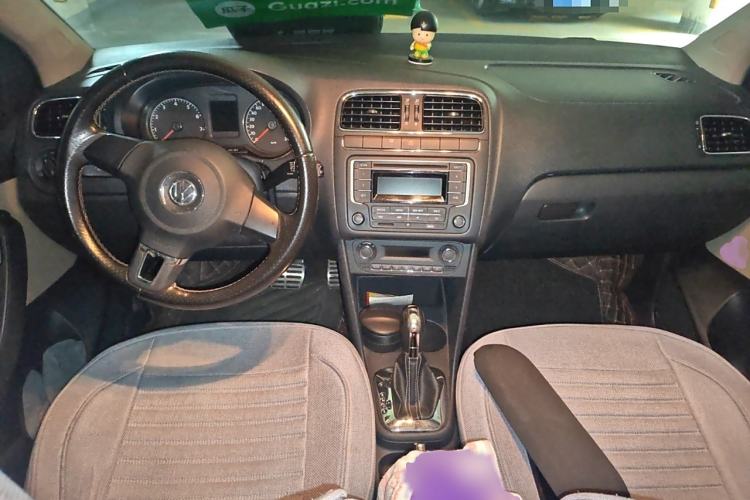 Used Volkswagen Polo 2012 1.6L Cross Polo Automatic Transmission
