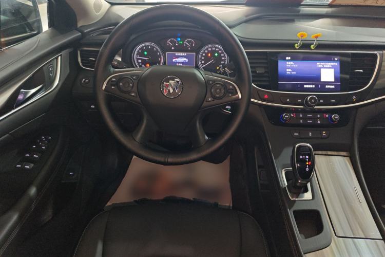 Used Buick LaCrosse 2022 652T Luxury Version
