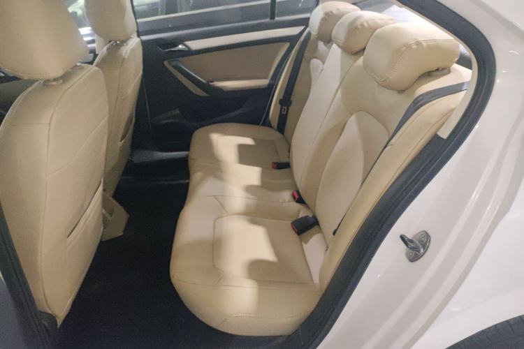 Used Volkswagen Jetta 2015 1.6L Automatic Comfort Model
