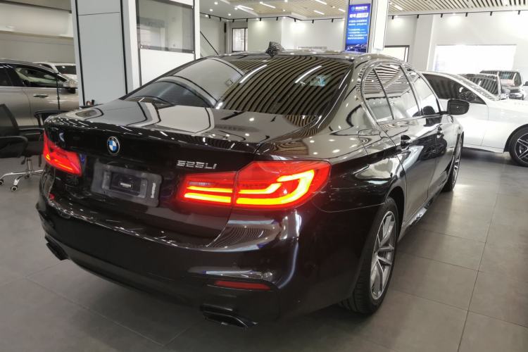 Used BMW 5 Series 2019 Restyled 525Li M Sport Package
