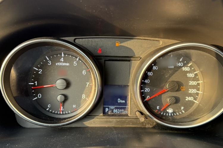 Used Haval H6 2016 Upgraded Model 1.5T Automatic Two-Wheel Drive Elite Version
