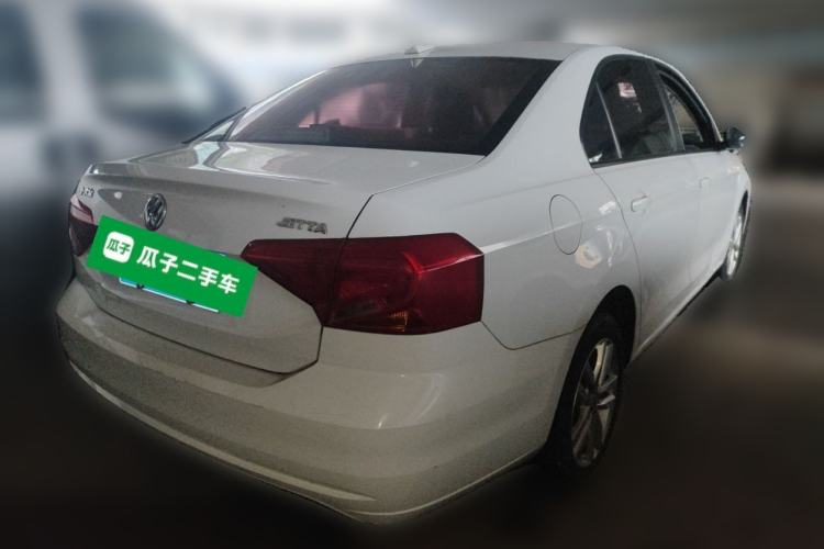 Used Volkswagen Jetta 2017 1.4L Manual Fashion Edition
