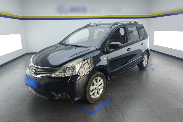 Used Nissan Livina 2013 1.6XL CVT Luxury Edition
