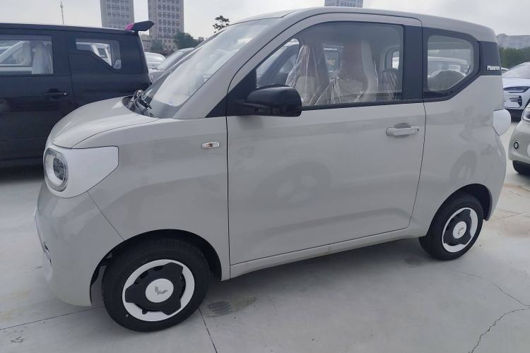 Used Wuling Hongguang MINIEV 2024 3rd Generation 215km Youth Edition
