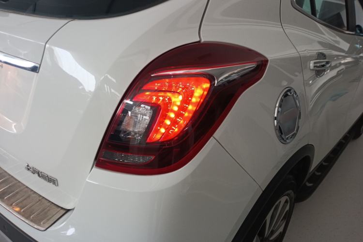 Used Buick Encore 2017 18T Automatic Two-Wheel Drive Urban Elite Model
