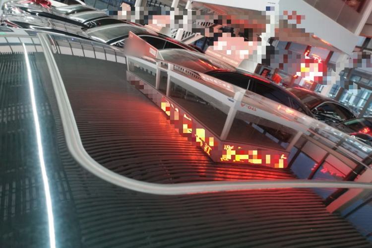 Used Hongqi H9 2023 2.0T Smart Connect Flagship Edition
