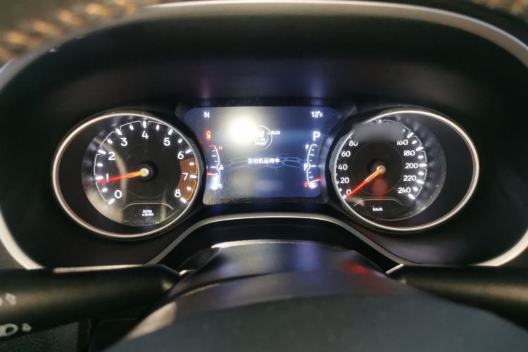 Used  Compass 2019 220T Automatic Family Edition
