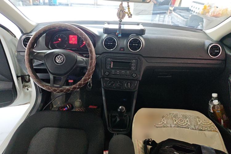 Used Volkswagen Jetta 2019 Dream Edition 1.5L Manual Fashion Version
