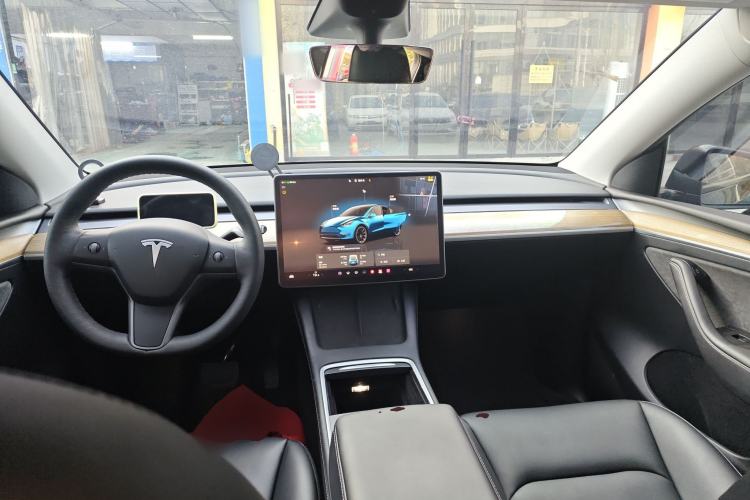 Used Tesla Model Y 2021 Revised Version 2 Long-Range All-Wheel-Drive Edition