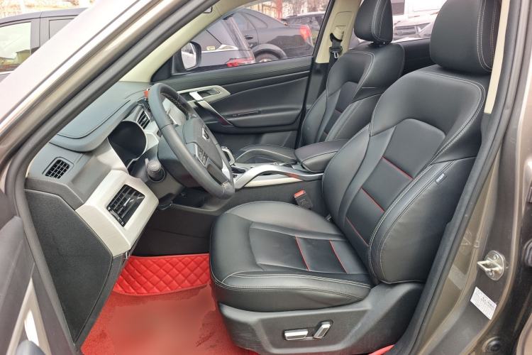 Used Geely Auto Emgrand X7 Sport 2020 1.8TD DCT Two-Wheel Drive Smart Connect 4G-Enabled Version
