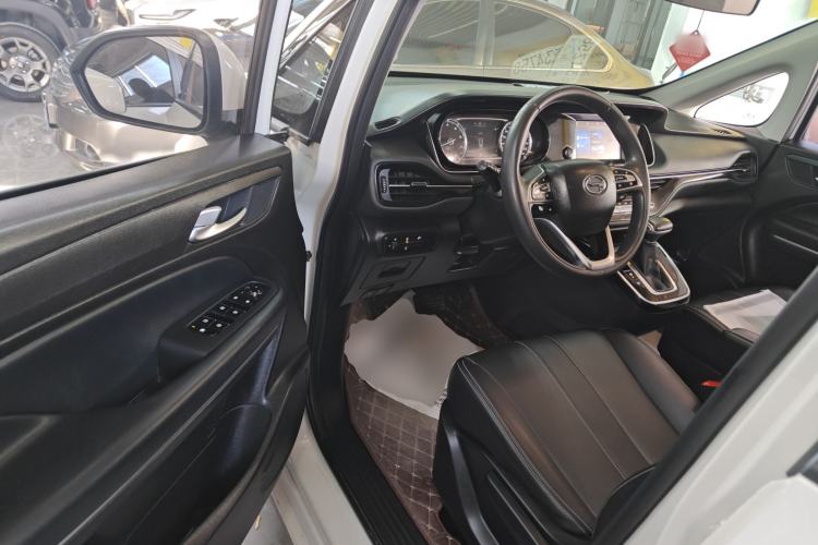 Used GAC Trumpchi M6 2021 270T DCT Luxury Edition (7 Seats)