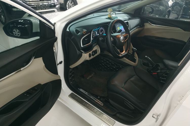 Used Buick GT 2018 15T Manual Entry-Level Version China V Standard
