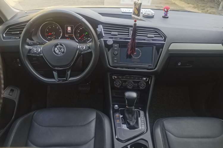 Used Volkswagen Tiguan L 2019 330TSI Automatic Two-Wheel Drive Smart Luxury Version China VI Standard
