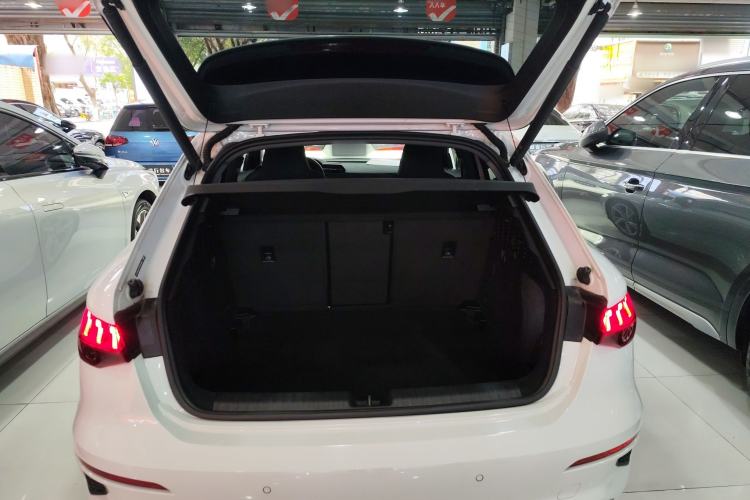 Used Audi A3 2023 Restyled Sportback 35 TFSI Fashionable and Elegant Version
