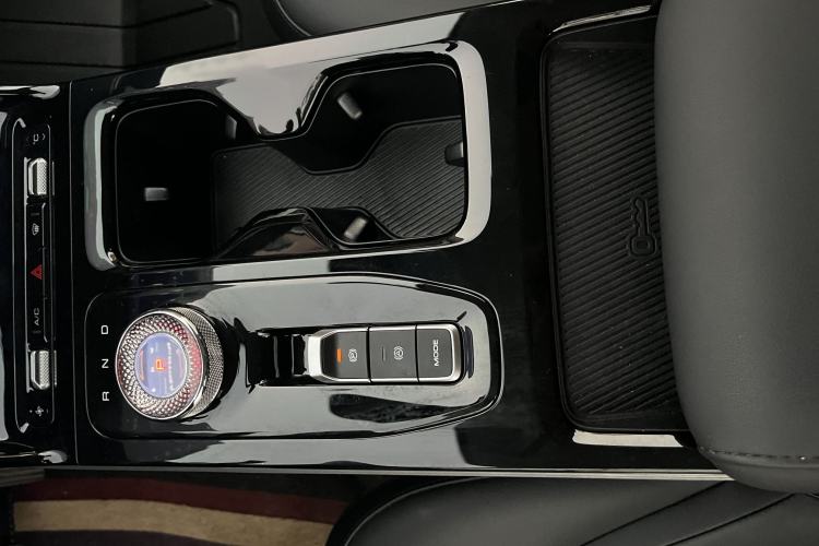 Used Wuling Xingguang 2024 Co-Creation Edition 510 Advanced Model
