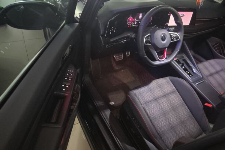 Used Volkswagen Golf GTI 2023 380TSI DSG GTI
