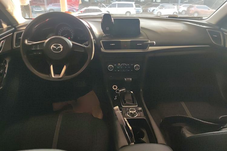 Used Mazda Mazda 3 Axela 2017 Sedan 1.5L Automatic Luxury Model Emission Standard China V
