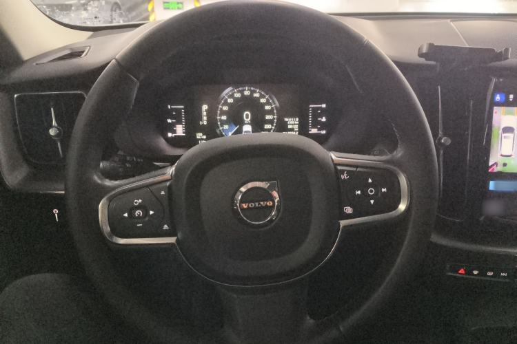 Used Volvo XC60 2019 T5 4x4 Smart Edition China VI Standard