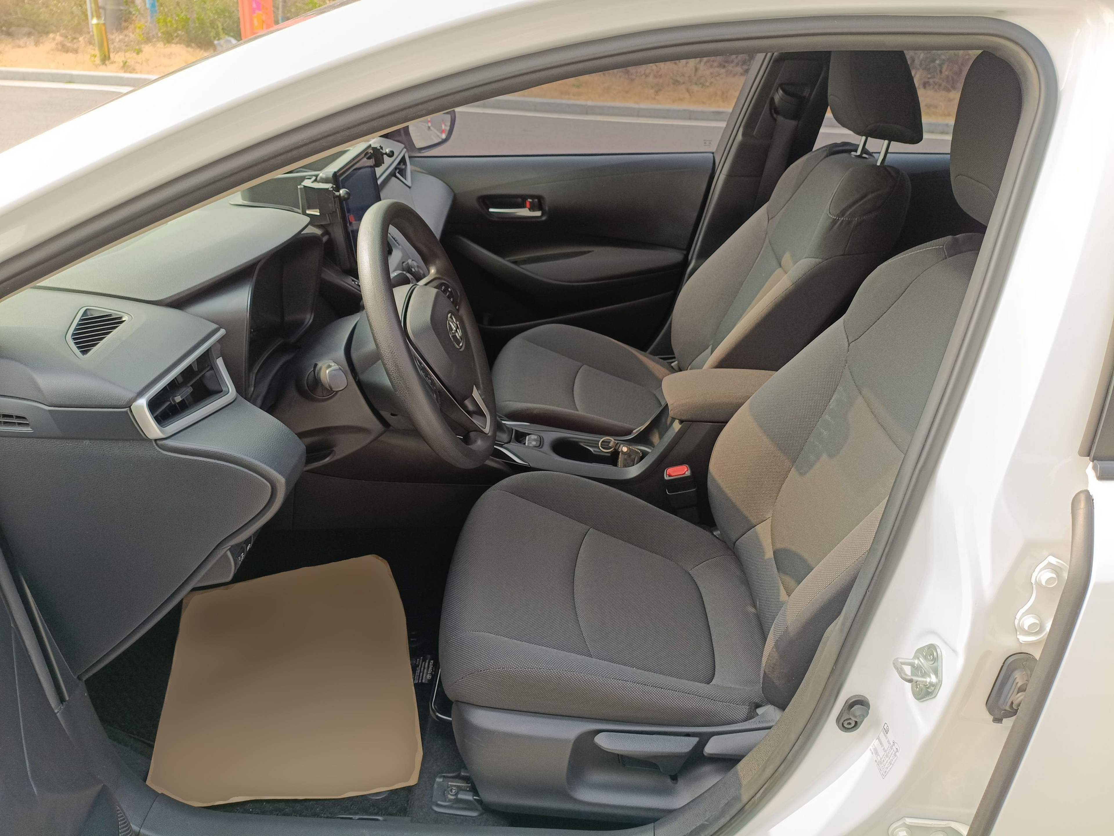 Переднее сиденье в автомобиле