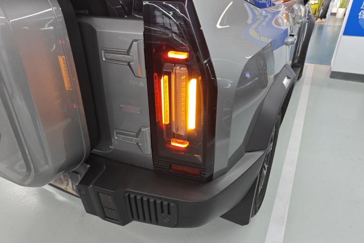 Used JETOUR Traveler 2023 2.0T All-Wheel-Drive CrossPRO
