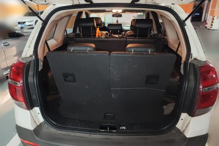 Used Chevrolet Captiva 2015 2.4L Two-Wheel Drive Urban Version 7 Seats
