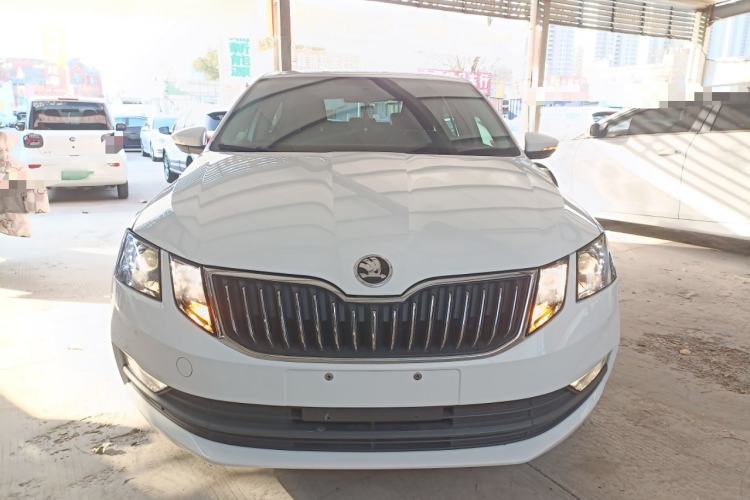 Used Skoda Octavia 2019 1.5L Automatic SmartDrive Comfort Edition China V Standard
