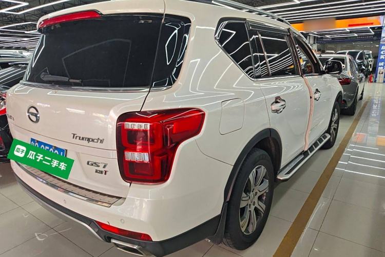 Used GAC Trumpchi GS7 2017 320T Two-Wheel-Drive Luxury Smart Connectivity Model
