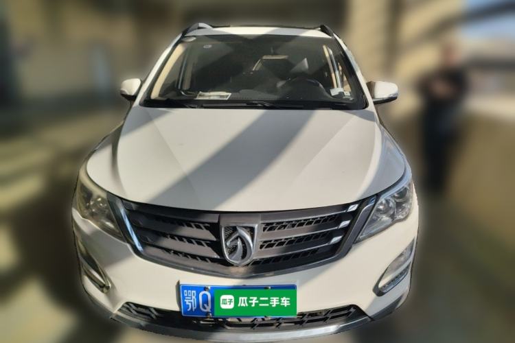 Used Baojun 560 2015 1.8L Manual Elite Edition