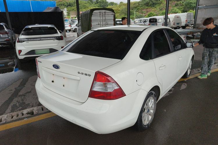 Used Ford Focus 2013 Sedan Classic 1.8L Automatic Millionth Anniversary Edition
