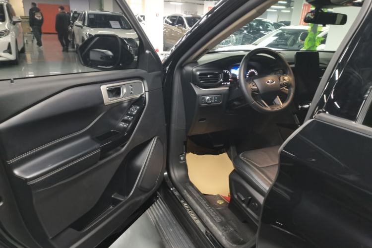 Used Ford Explorer 2020 EcoBoost 285 4x4 Trend Edition 7-Seater
