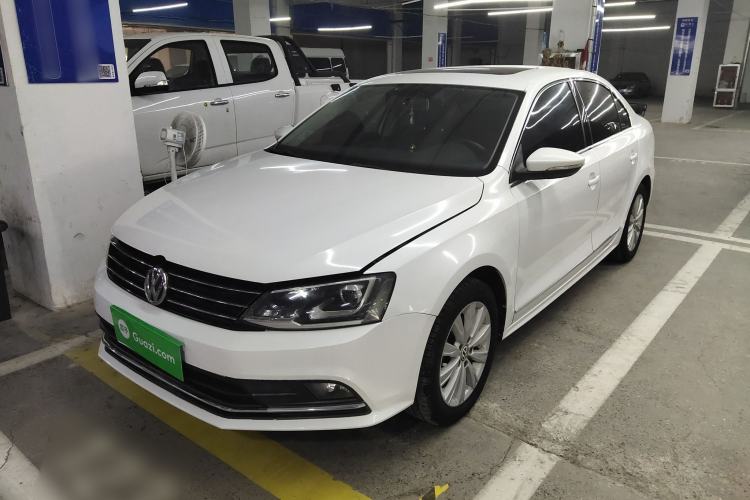 Used Volkswagen Sagitar 2015 230TSI Manual Comfort Version