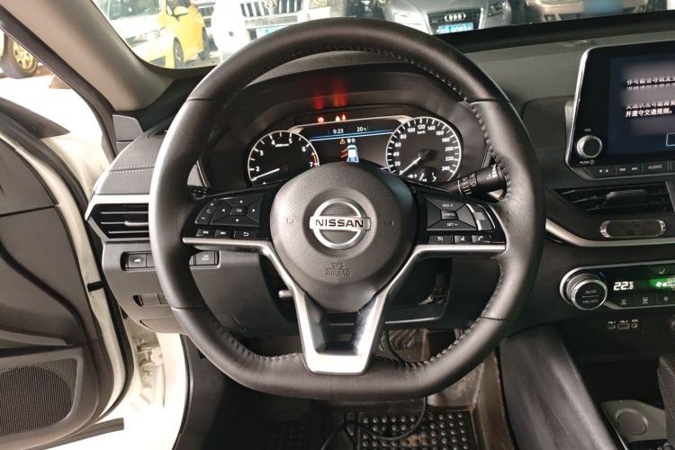 Used Nissan Teana 2020 2.0L XL Upper SmartDrive Version
