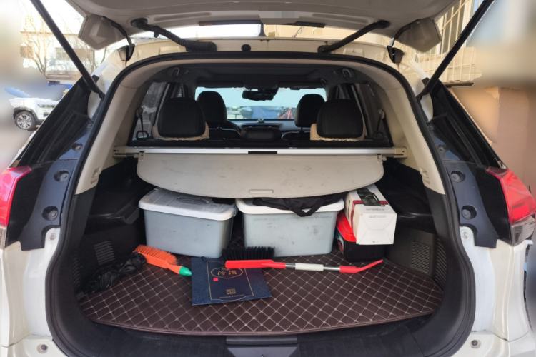 Used Nissan X-Trail 2019 2.0L CVT Smart Connect Comfort Edition 2WD
