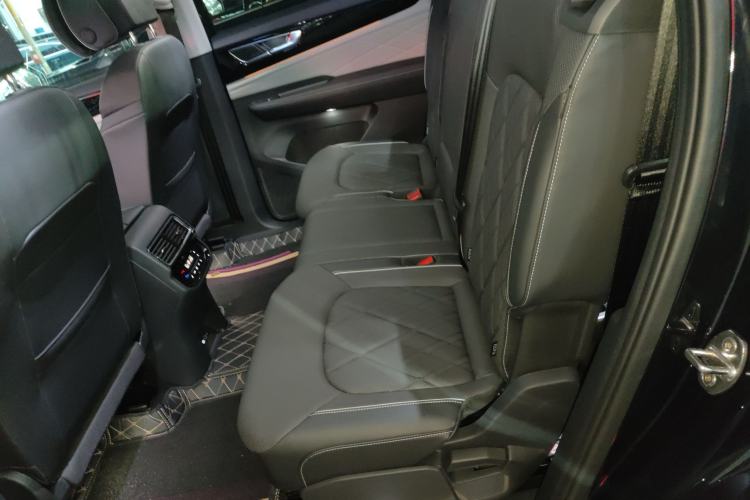 Used Volkswagen Teramont 2024 380TSI Four-Wheel Drive Longxiang Edition
