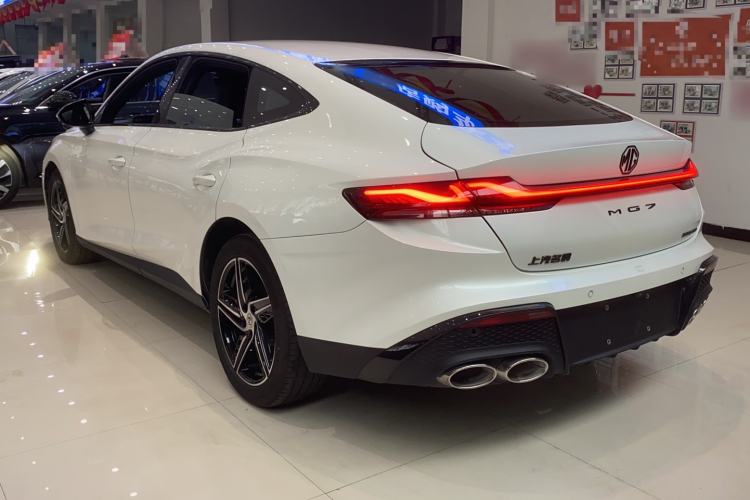 Used MG 7 2023 1.5T DCT Luxurious Supreme Edition
