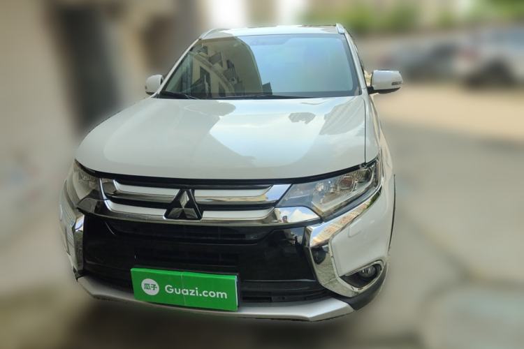 Used Mitsubishi Outlander 2016 2.4L 4x4 Elite Edition 5 Seats
