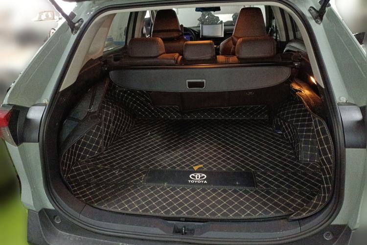 Used Toyota RAV4 2021 2.0L CVT Two-Wheel Drive Fashion Edition
