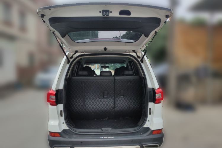 Used FORTHING SX6 2019 1.6L Manual Luxury Model China VI Standard
