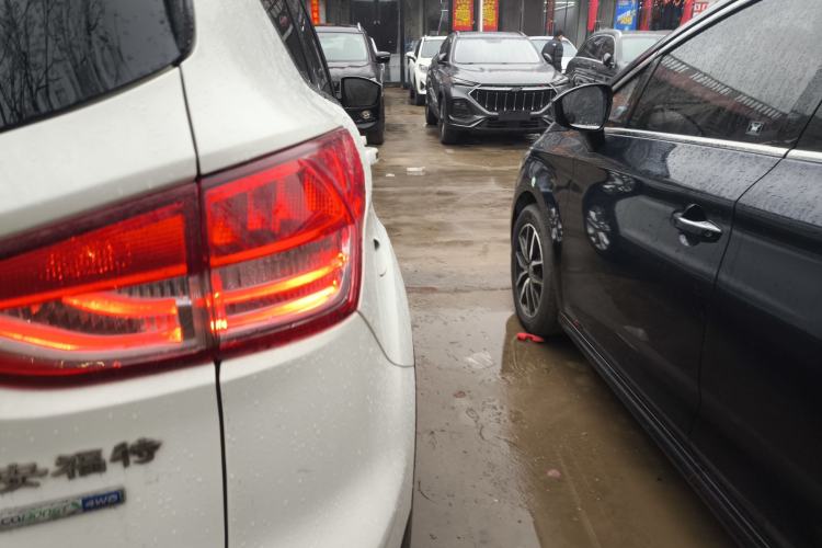 Used Ford Kuga 2013 2.0L GTDi Four-Wheel-Drive Sport Model