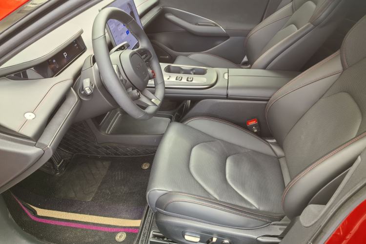 Used  SU7 2024 Rear-Drive Ultra-Long Range Advanced Pro-Level Intelligent Driving Version
