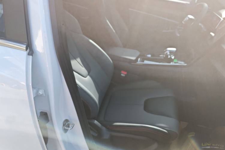 Used Geely Auto Emgrand X7 Sport 2023 Boyue COOL 1.5TD Smart Model
