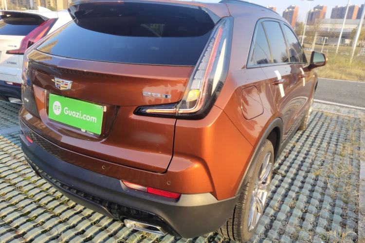 Used Cadillac XT4 2018 28T 4x4 Platinum Sport Edition
