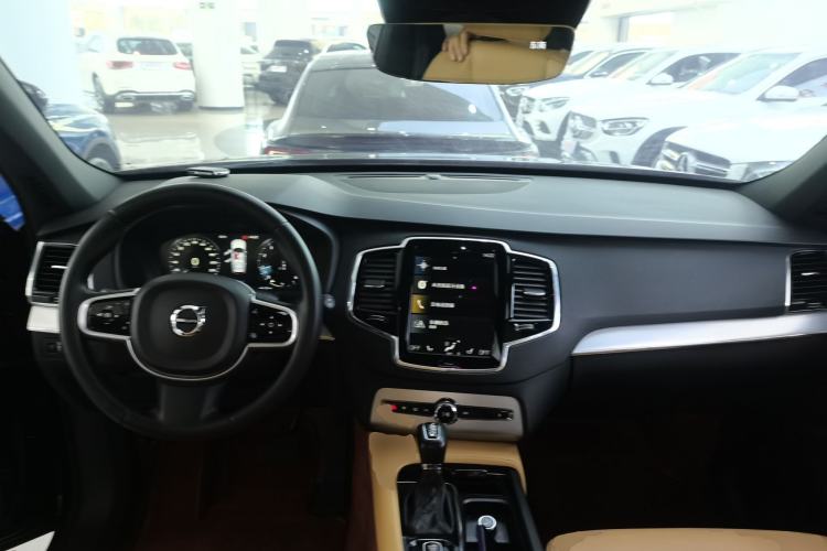 Used Volvo XC90 2018 T6 Zhiyi Edition 7-Seater
