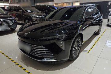 Used Buick LaCrosse 2025 28T Platinum Edition