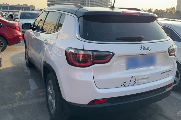 Used  Compass 2019 220T Automatic Home Enjoy Cool Edition
