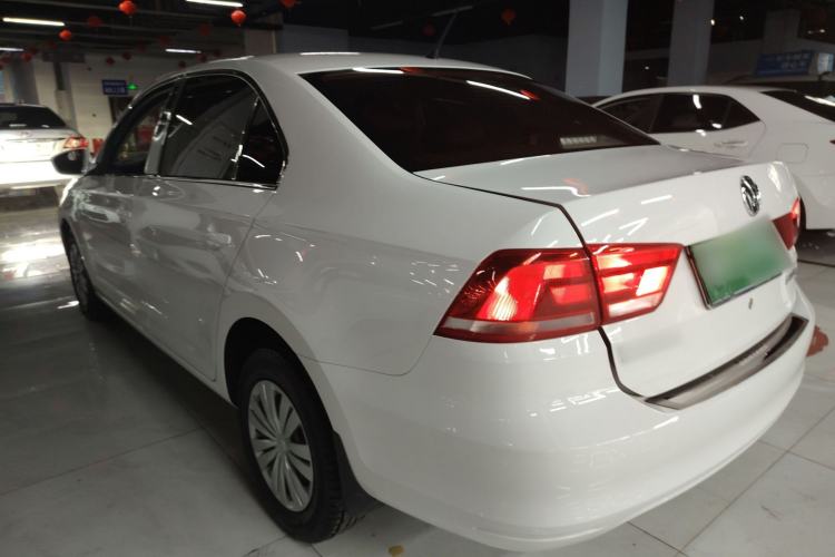 Used Volkswagen Santana 2016 1.6L Manual Fashion Edition