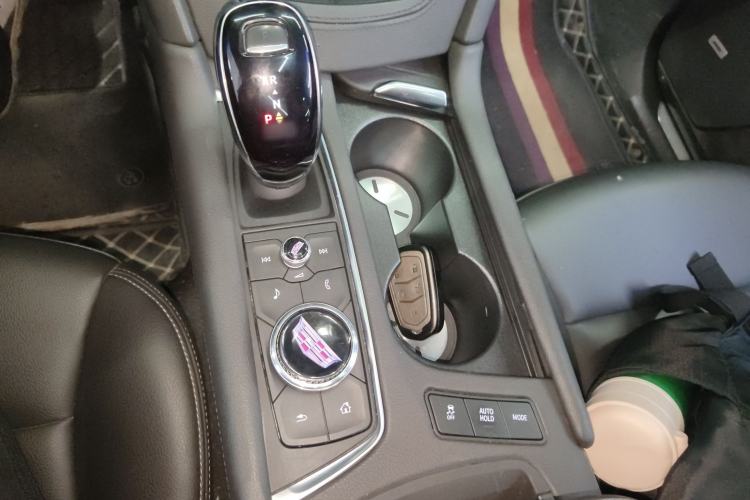 Used Cadillac XT5 2022 2.0T Four-Wheel Drive Luxury Version
