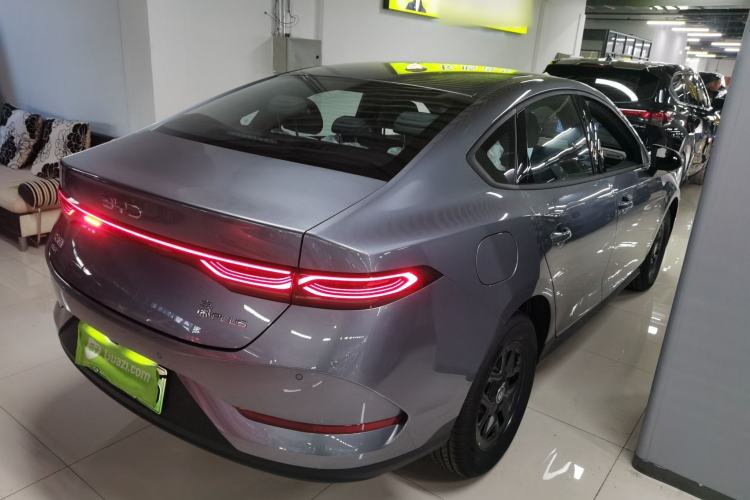 Used BYD Qin PLUS 2025 DM-i Smart Drive 55KM Leading Model